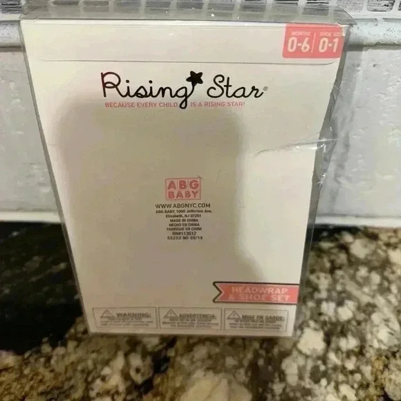 NEW! Girl Rising Star Shoes & Headwrap Set, Gold, 0-6m - Picture 9 of 9